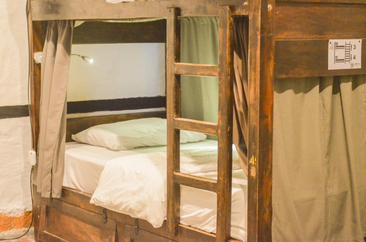 Coffee Tree Boutique Hostel Саленто Экстерьер фото