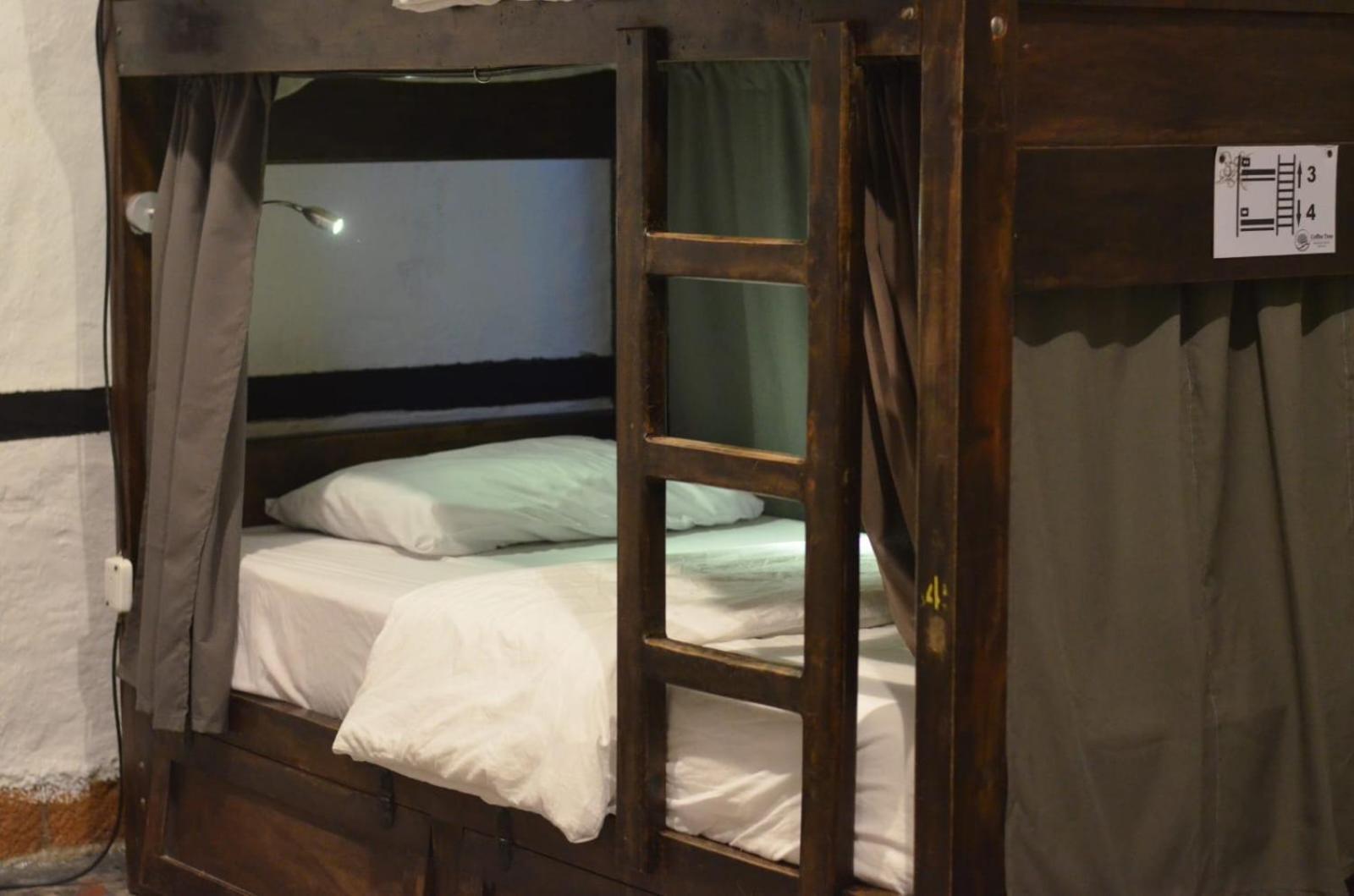 Coffee Tree Boutique Hostel Саленто Экстерьер фото