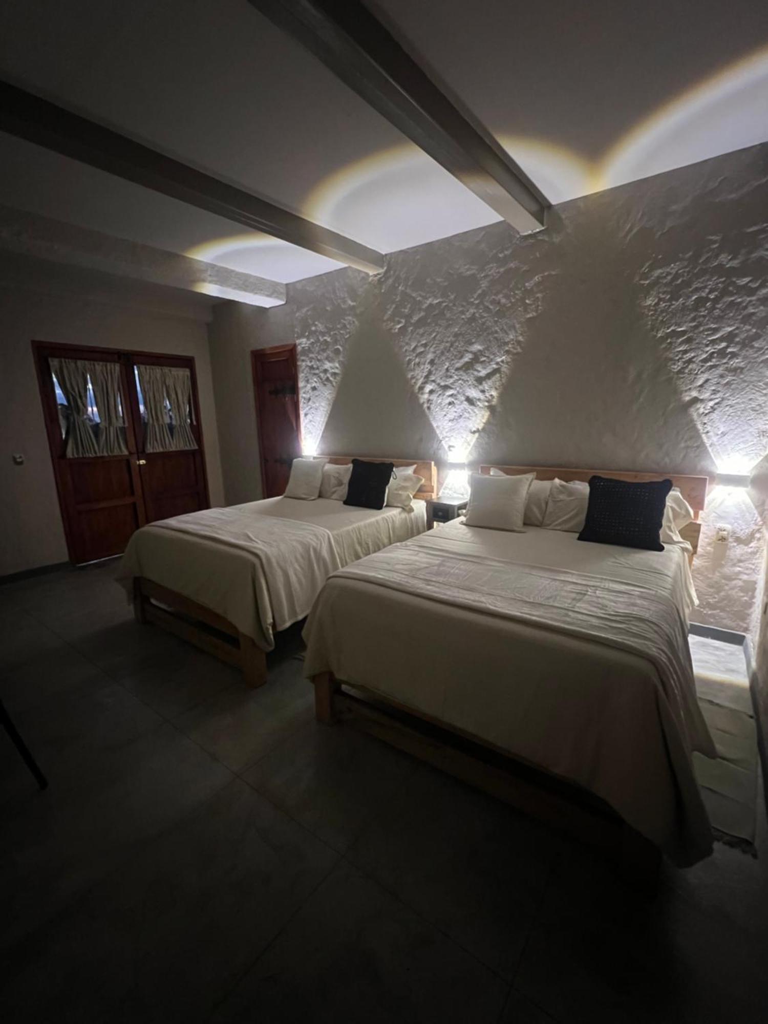 Coffee Tree Boutique Hostel Саленто Экстерьер фото