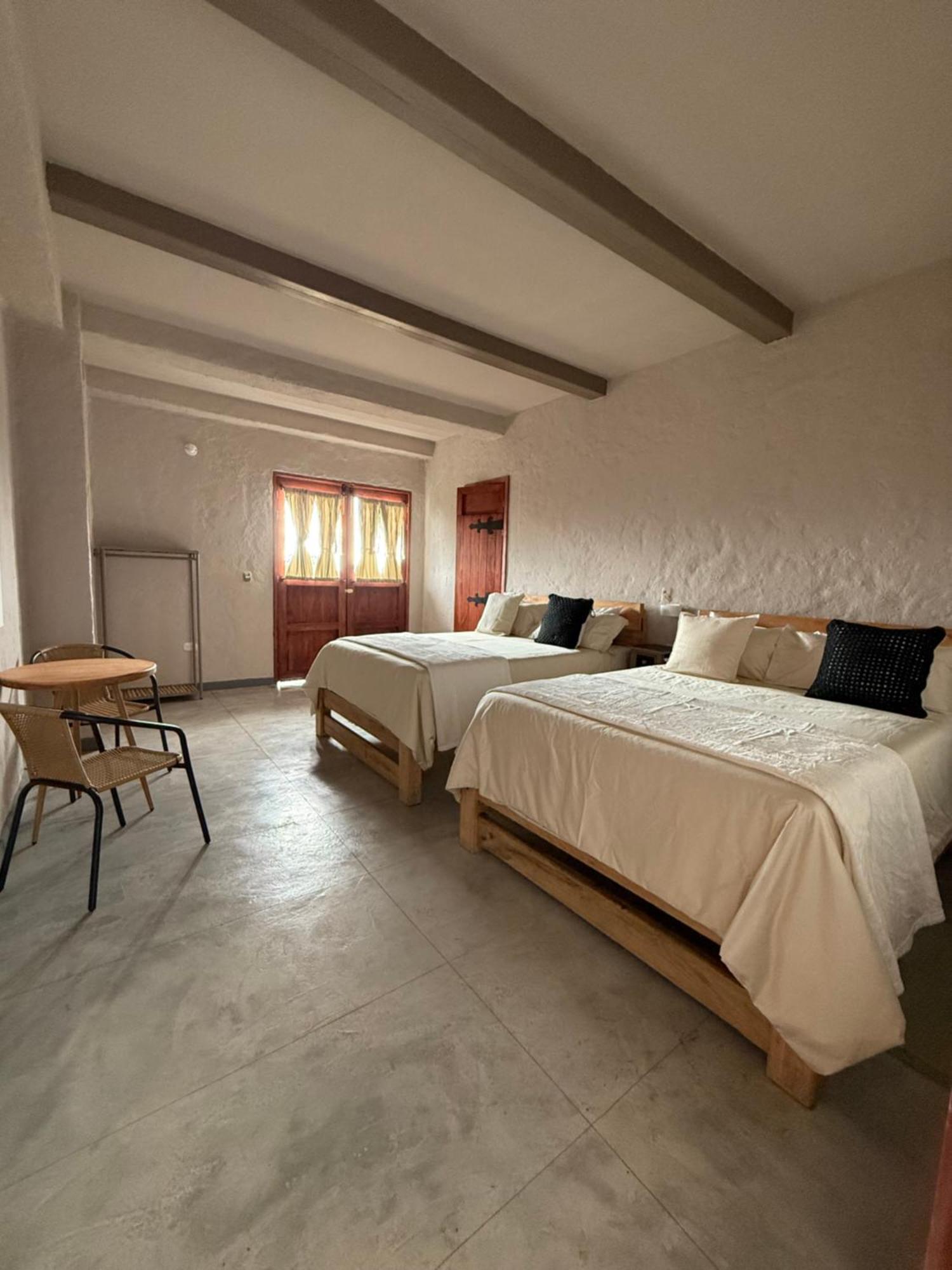 Coffee Tree Boutique Hostel Саленто Экстерьер фото