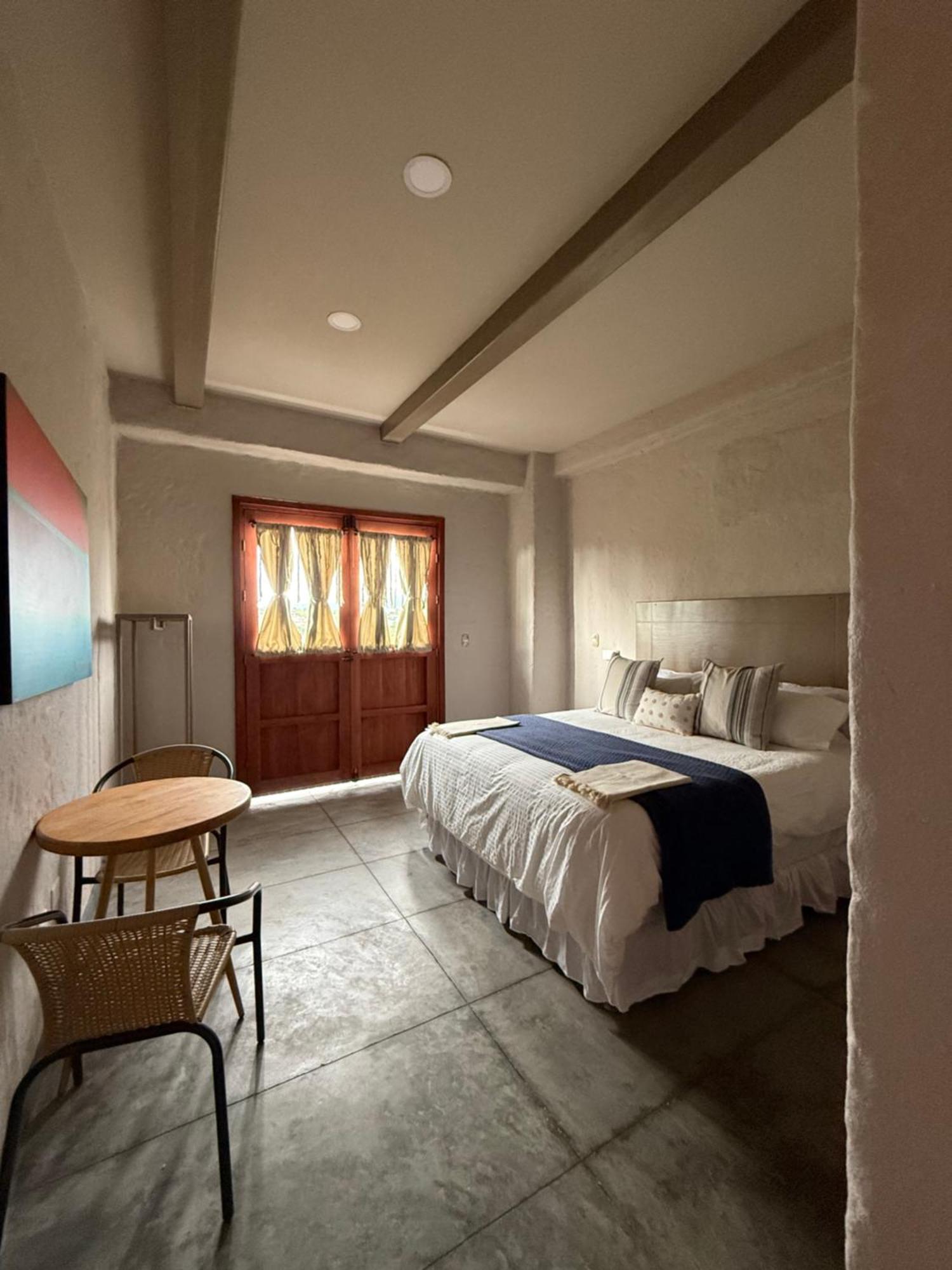 Coffee Tree Boutique Hostel Саленто Экстерьер фото