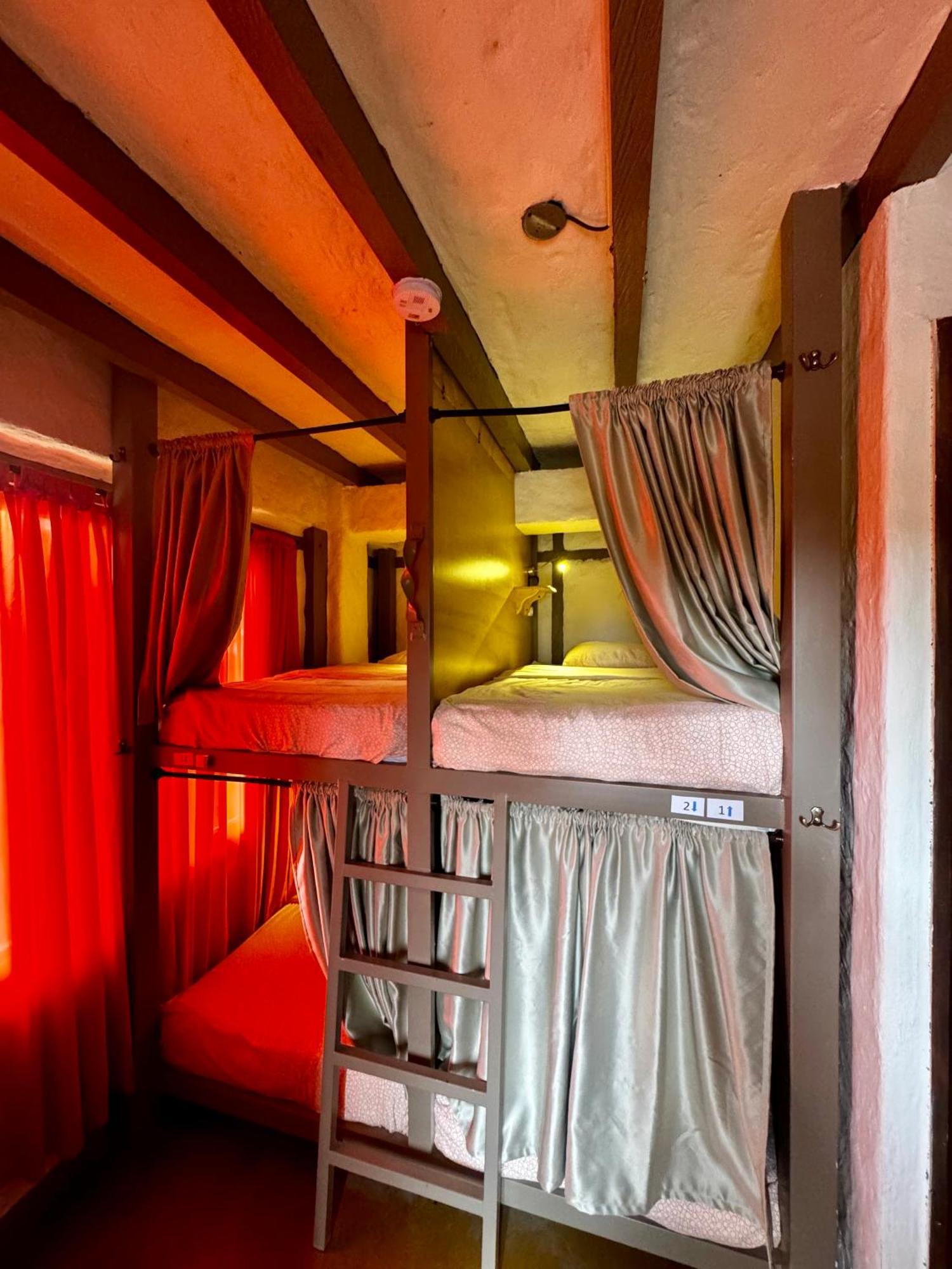Coffee Tree Boutique Hostel Саленто Экстерьер фото