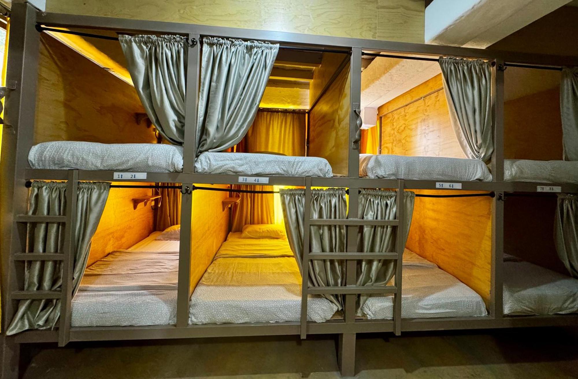 Coffee Tree Boutique Hostel Саленто Экстерьер фото